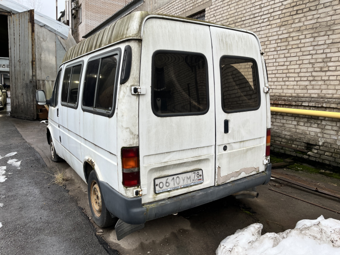 Фургон Ford Transit  7
