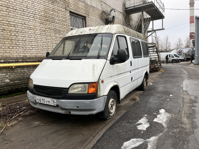 Фургон Ford Transit  3