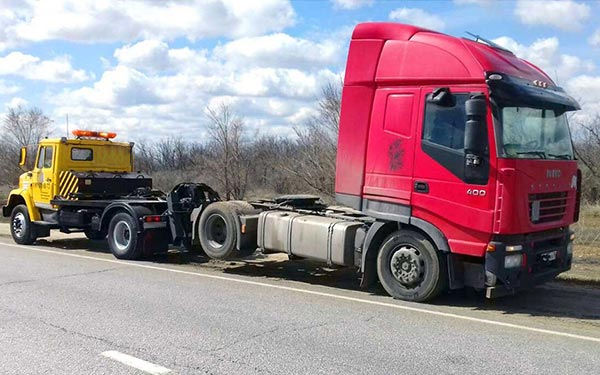 Эвакуация грузовика в Санкт-Петербурге недорого